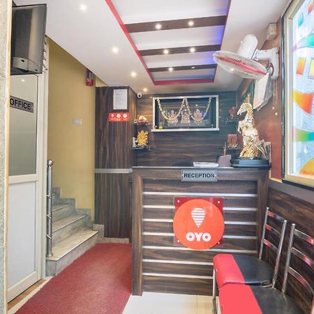 Oyo 13594 Mathrushree Residency Hotel Бангалор Екстериор снимка