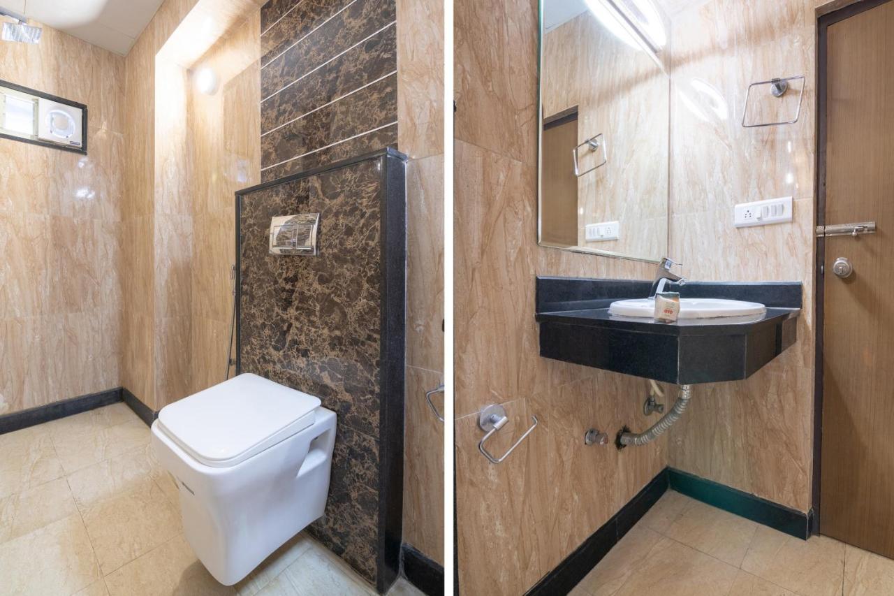 Oyo 13594 Mathrushree Residency Hotel Бангалор Екстериор снимка