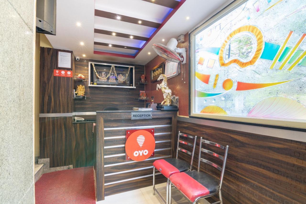 Oyo 13594 Mathrushree Residency Hotel Бангалор Екстериор снимка